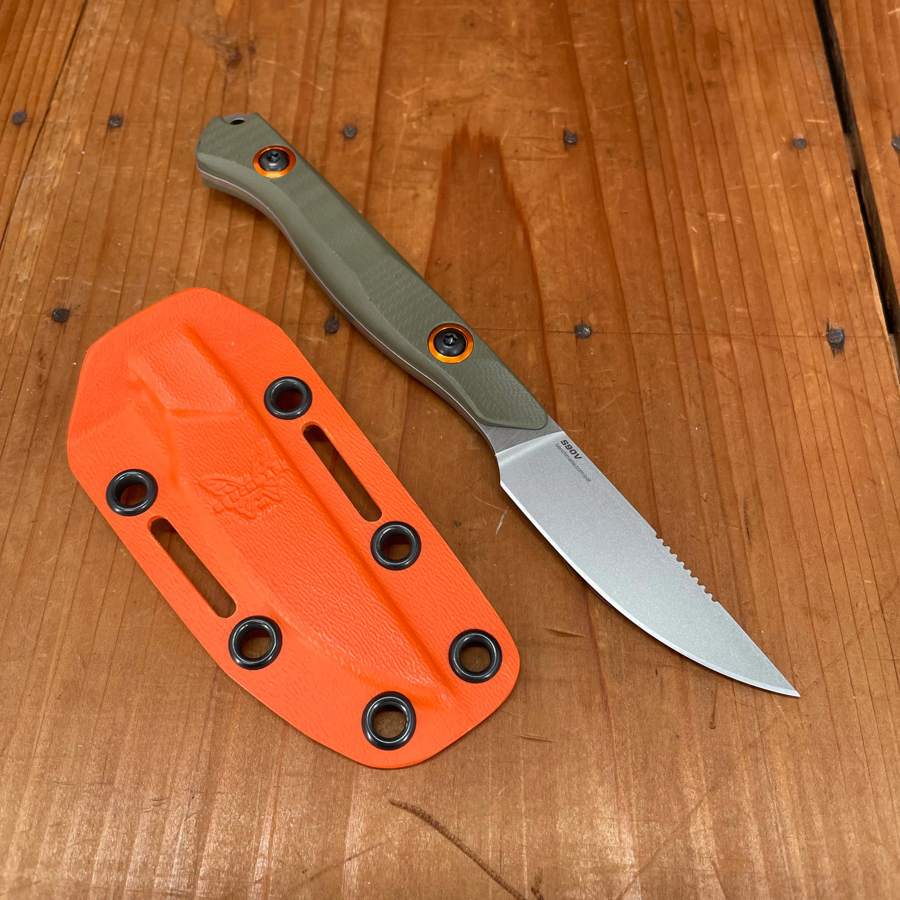 Benchmade 15700-01 Flyway 2.7" Straight Back CPM-154 Fixed Blade OD Green G10 Handle with Sheath