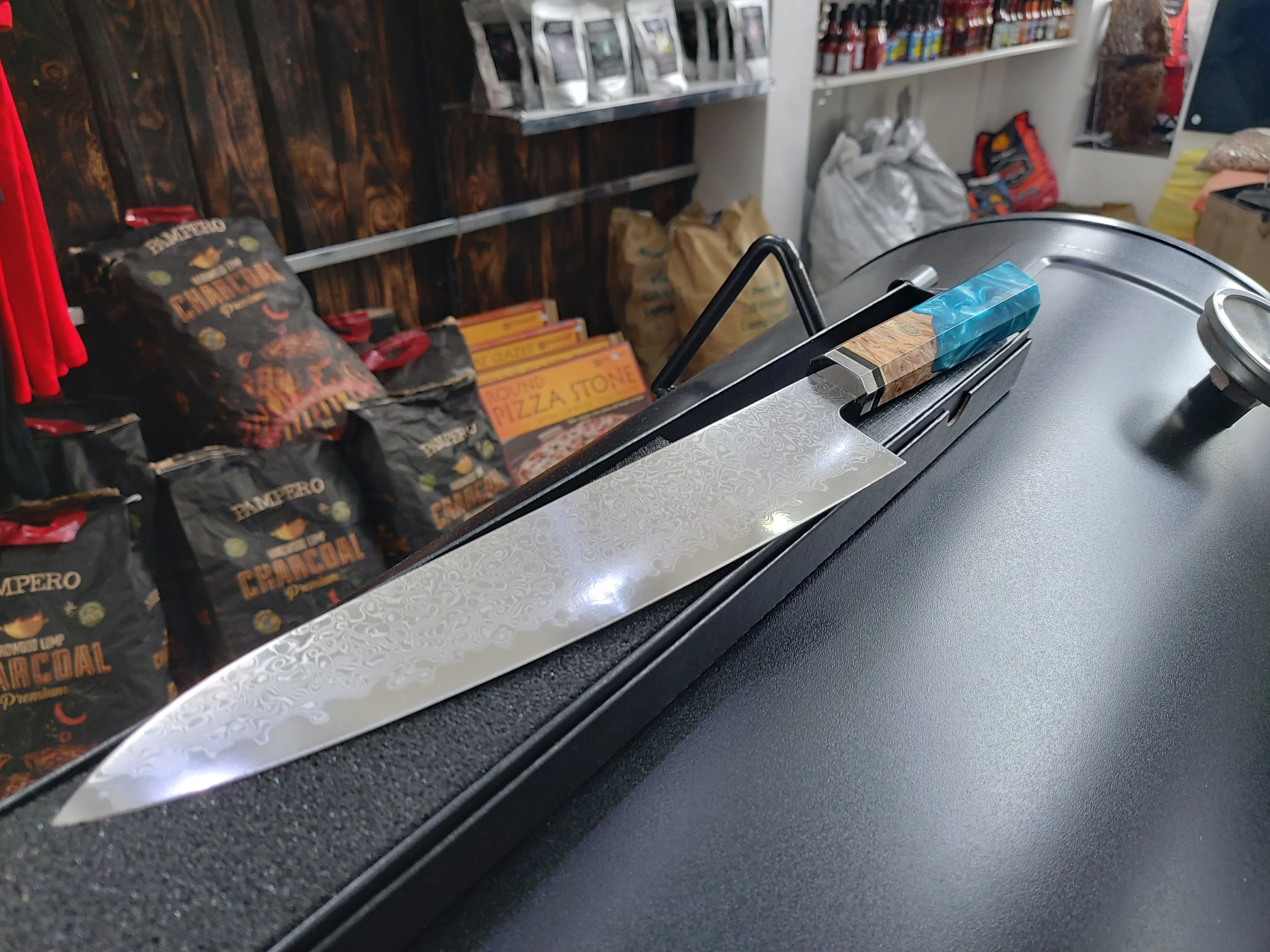 Japanese Style Damascus Steel Layered Knives