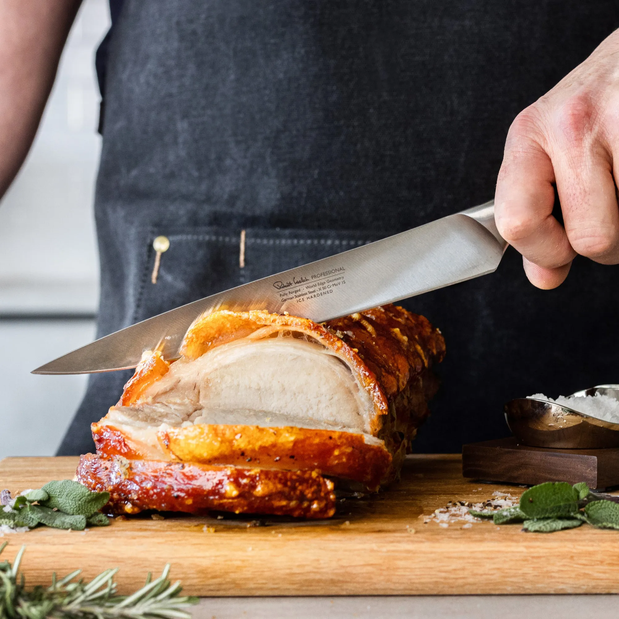 Professional Carving Knife 22cm